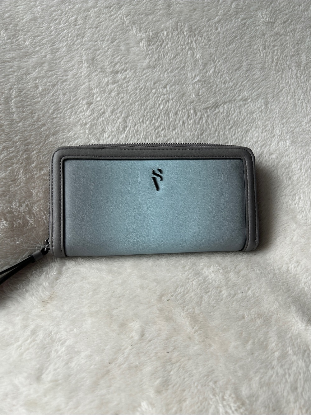 Simply Vera  clutch Zip Wallet - Light Blue and Gray